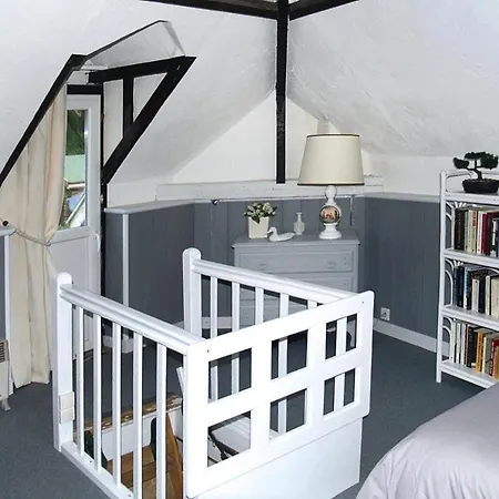 Duplex In With Harbor Views 페캉