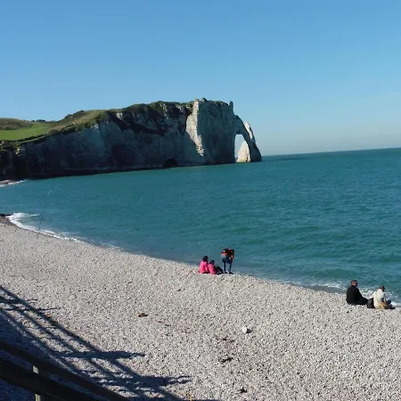 아파트 Duplex In With Harbor Views 페캉