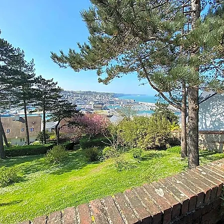 Duplex In With Harbor Views شقة