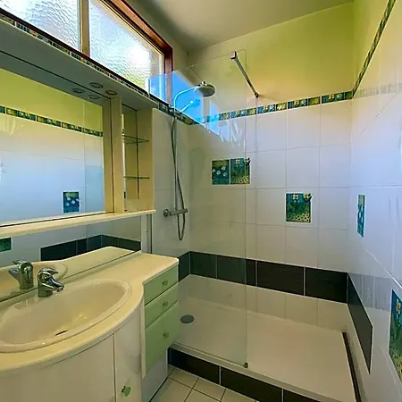 Duplex In With Harbor Views شقة